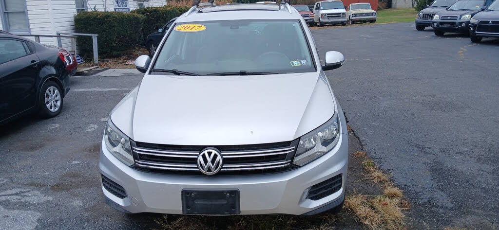2017 Volkswagen Tiguan Wolfsburg 4Motion
