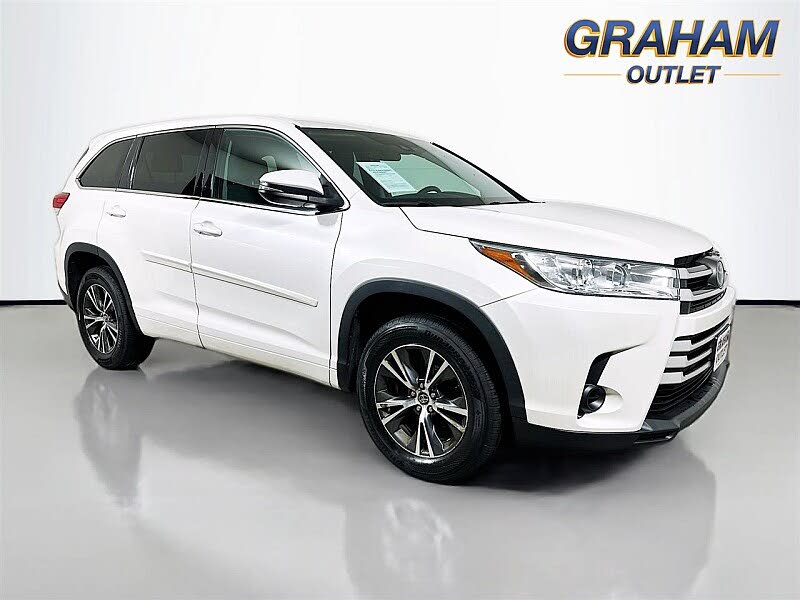 2018 Toyota Highlander LE
