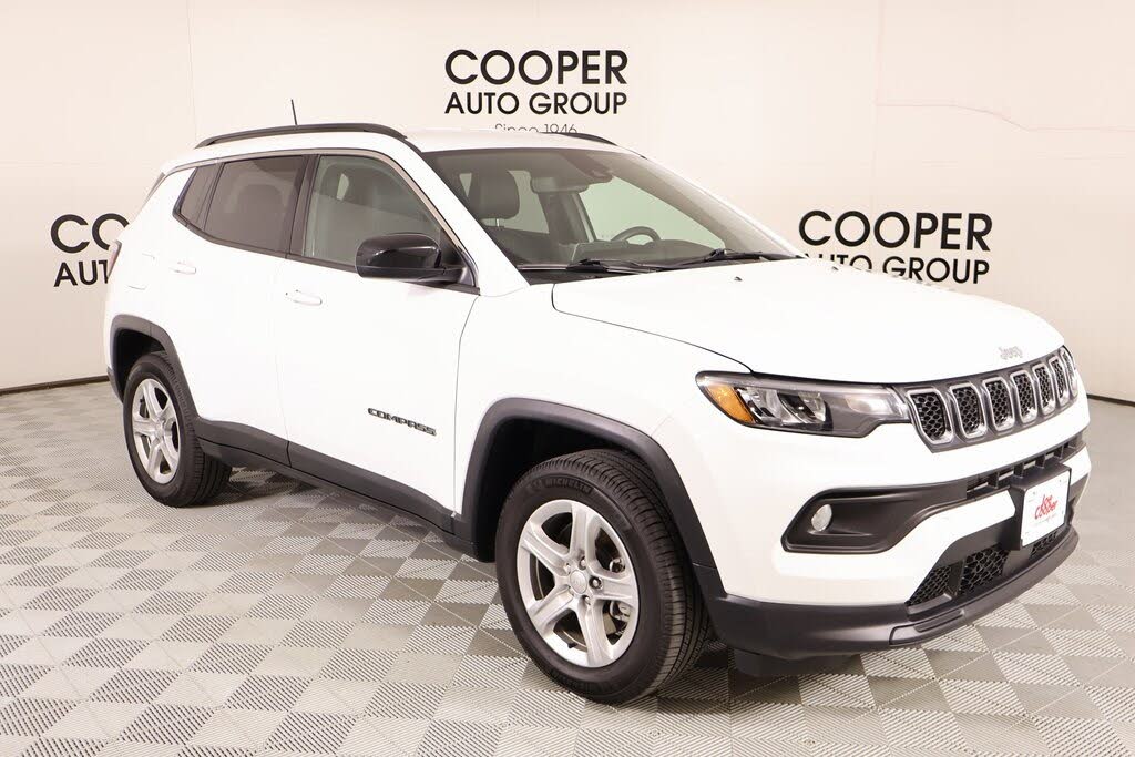 2023 Jeep Compass Latitude 4WD