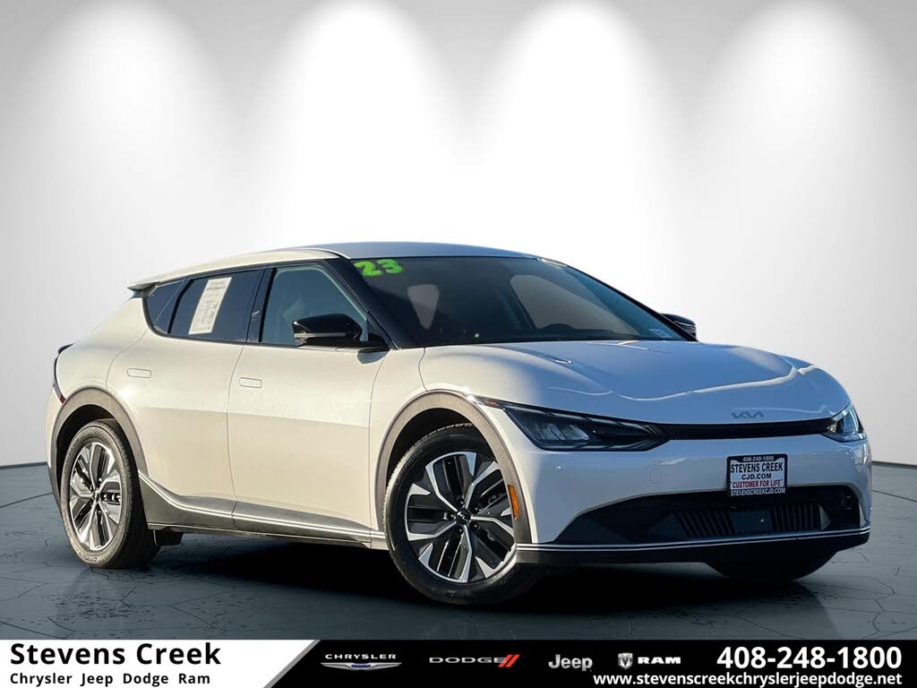 2023 Kia EV6 Light RWD