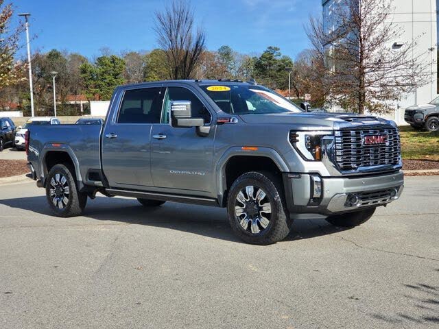 2024 GMC Sierra 2500HD Denali Crew Cab 4WD