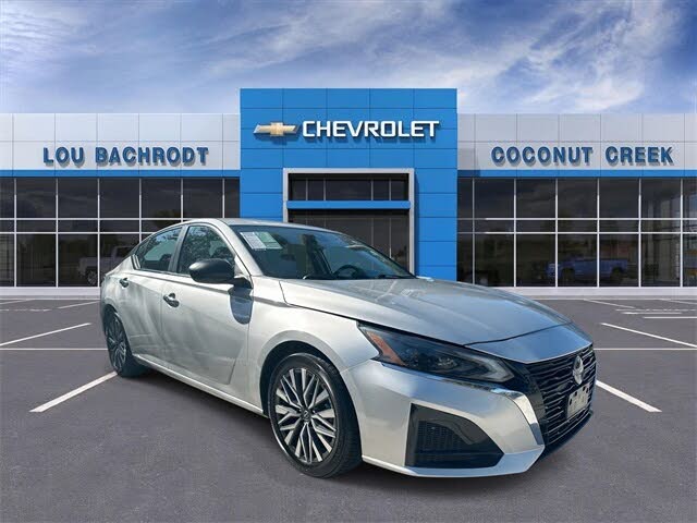 2024 Nissan Altima 2.5 SV FWD