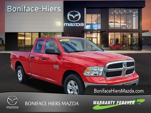2024 RAM 1500 Classic SLT Quad Cab 4WD