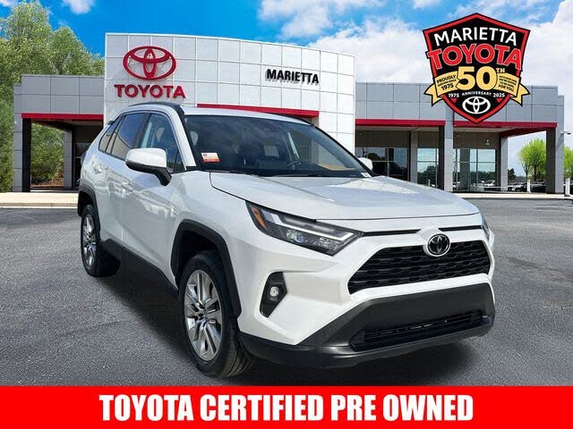 2024 Toyota RAV4 XLE Premium FWD