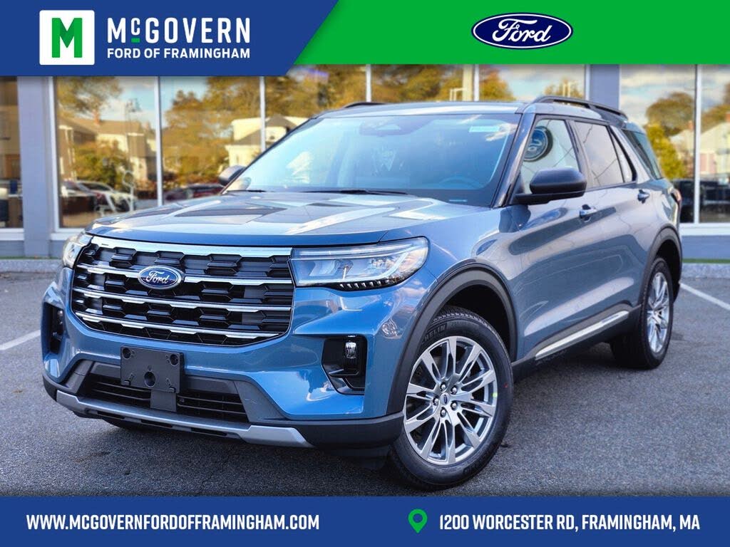 2025 Ford Explorer Active AWD