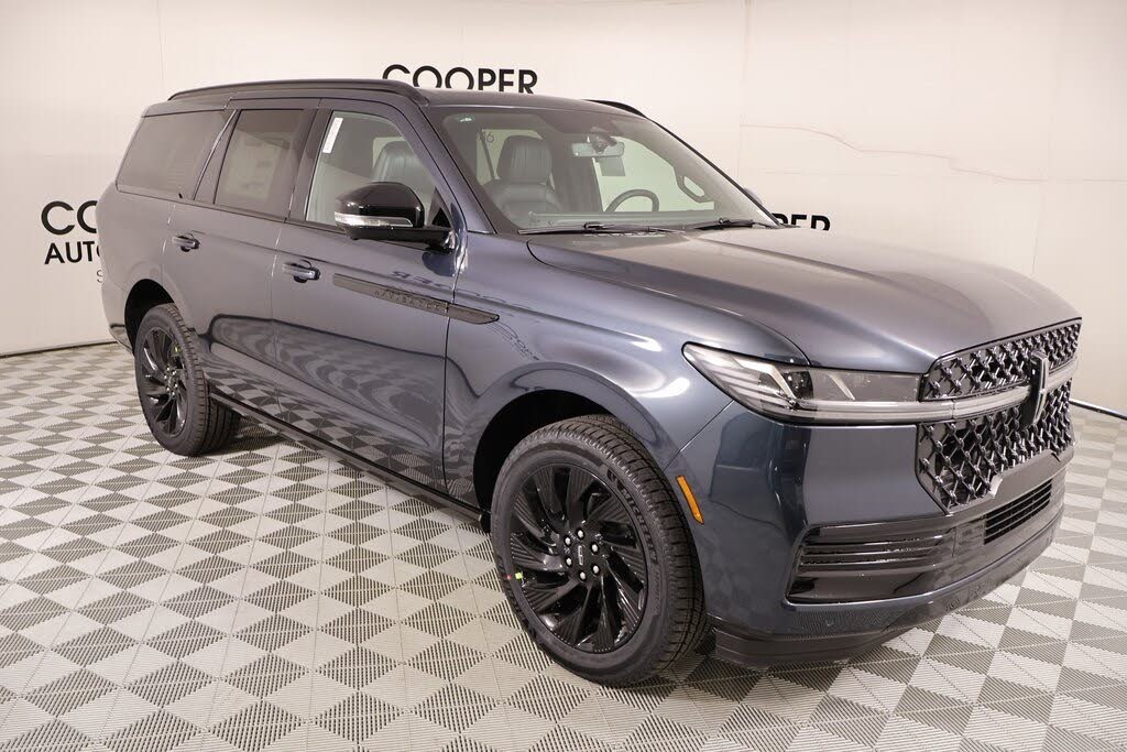 2025 Lincoln Navigator Reserve 4WD