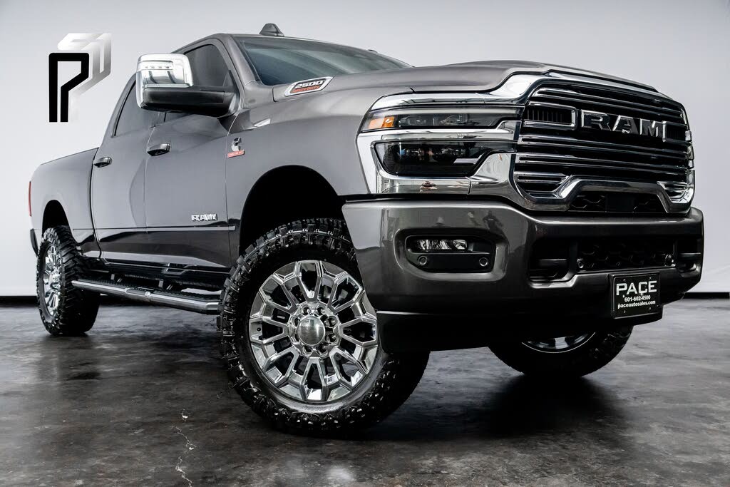 2025 RAM 2500 Laramie Crew Cab 4WD