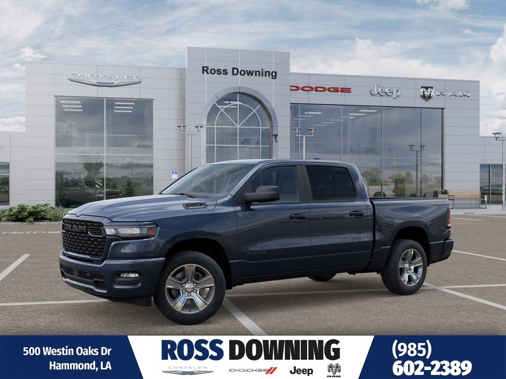 2026 RAM 1500 Express Crew Cab RWD