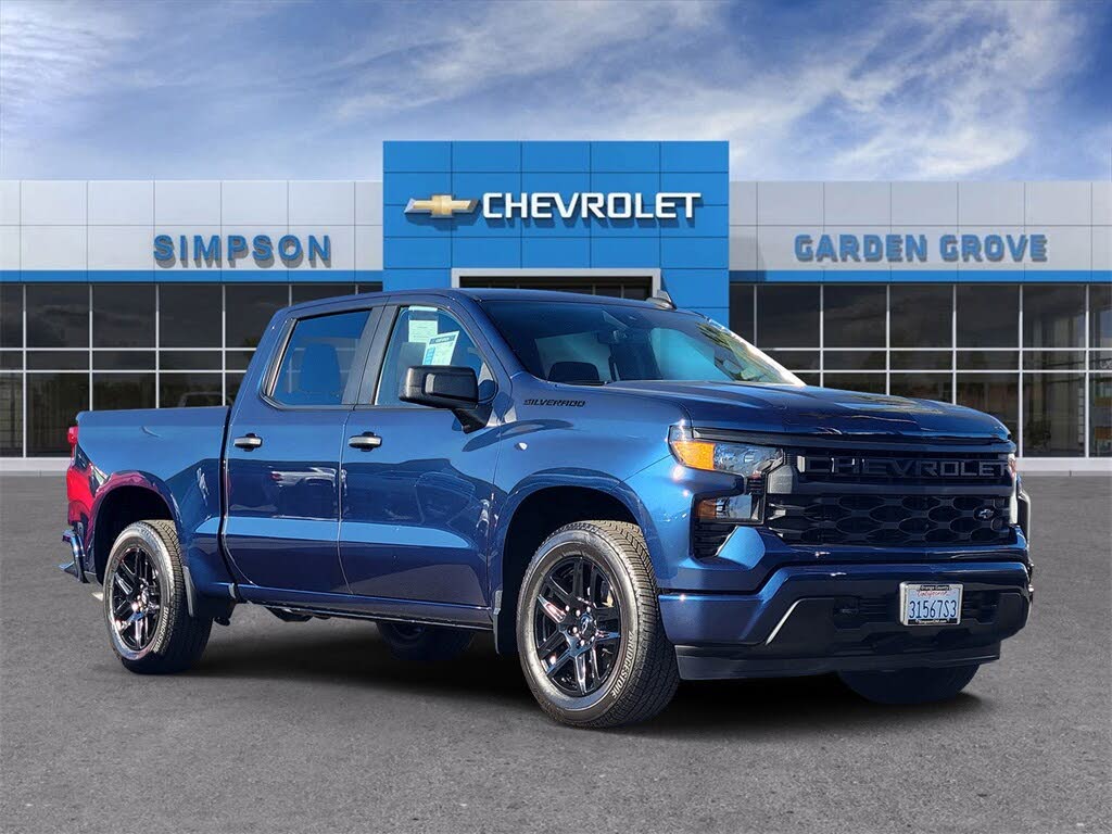 2023 Chevrolet Silverado 1500 Custom Crew Cab RWD