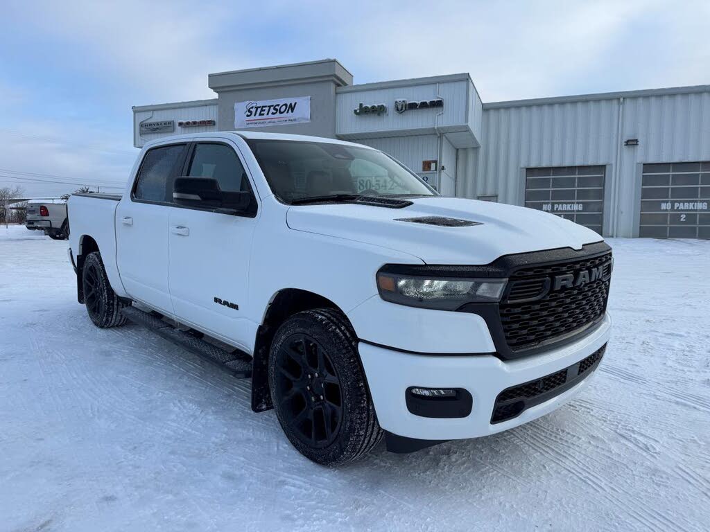 2025 RAM 1500 Sport Crew Cab 4WD
