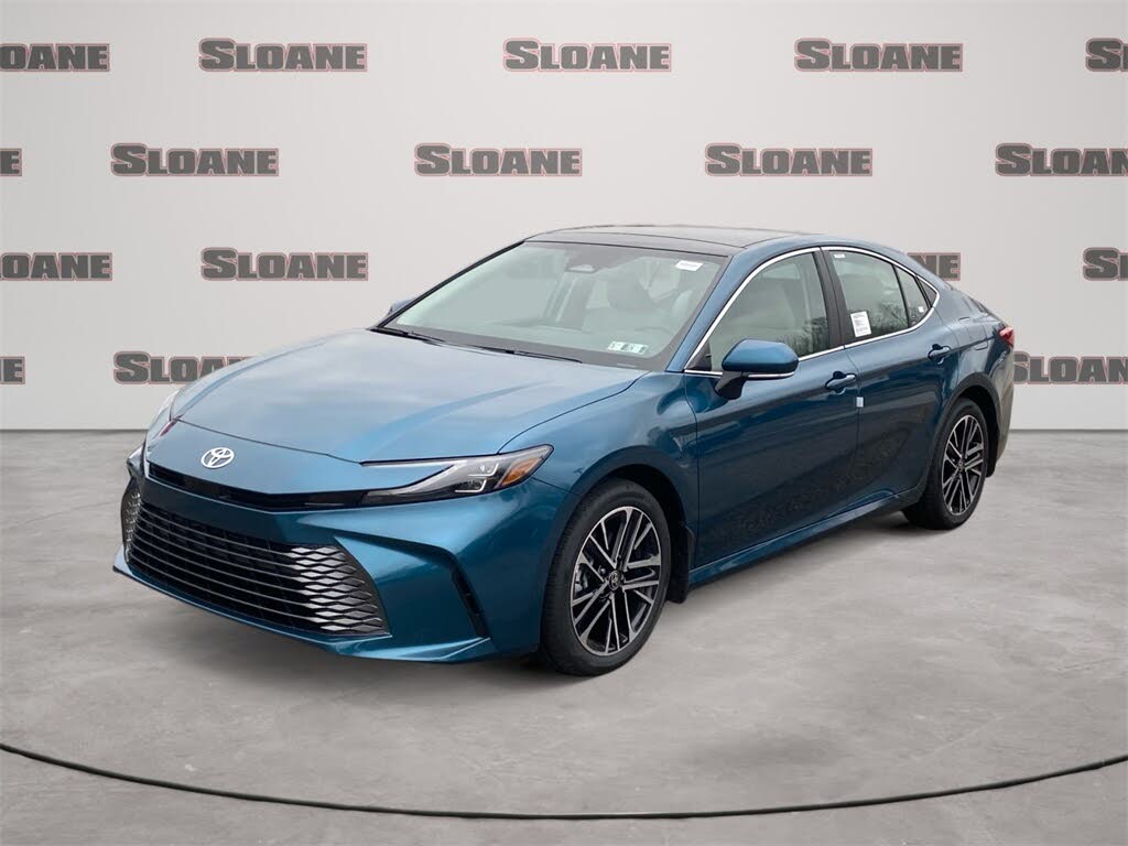 2026 Toyota Camry XLE FWD