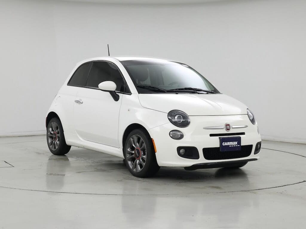 2017 FIAT 500 Pop Hatchback FWD
