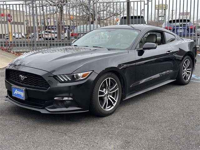 2017 Ford Mustang EcoBoost Premium Coupe RWD