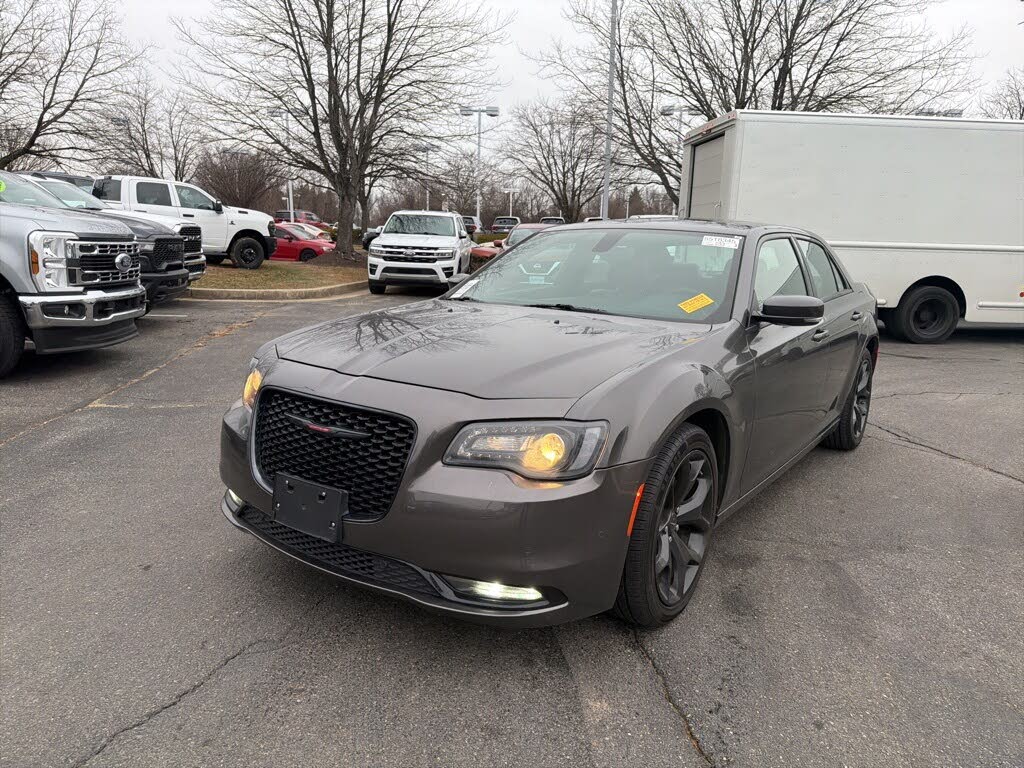 2023 Chrysler 300 S V6 RWD