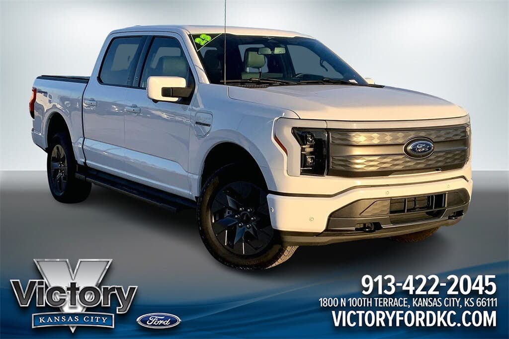2023 Ford F-150 Lightning Lariat SuperCrew AWD