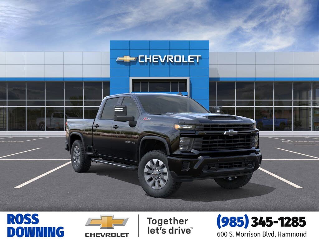 2026 Chevrolet Silverado 2500HD Custom Crew Cab 4WD