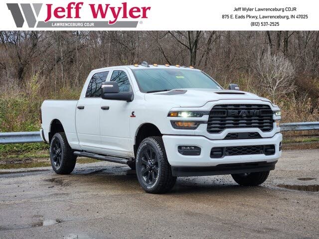 2026 RAM 2500 Tradesman Crew Cab 4WD