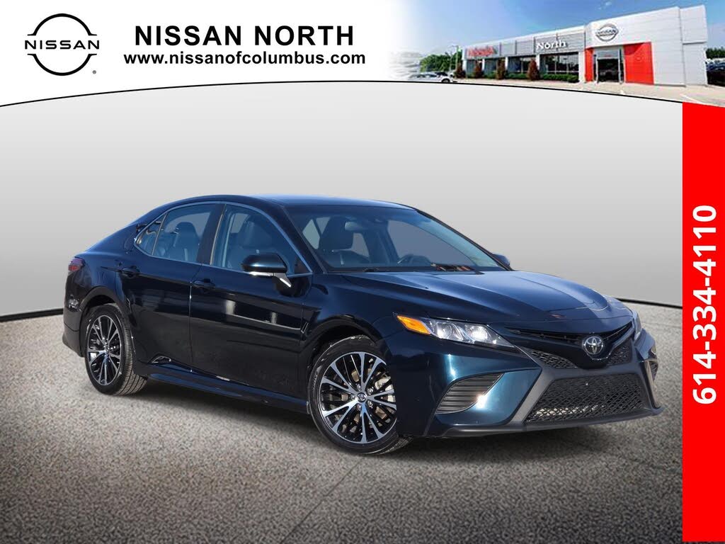 2019 Toyota Camry SE FWD