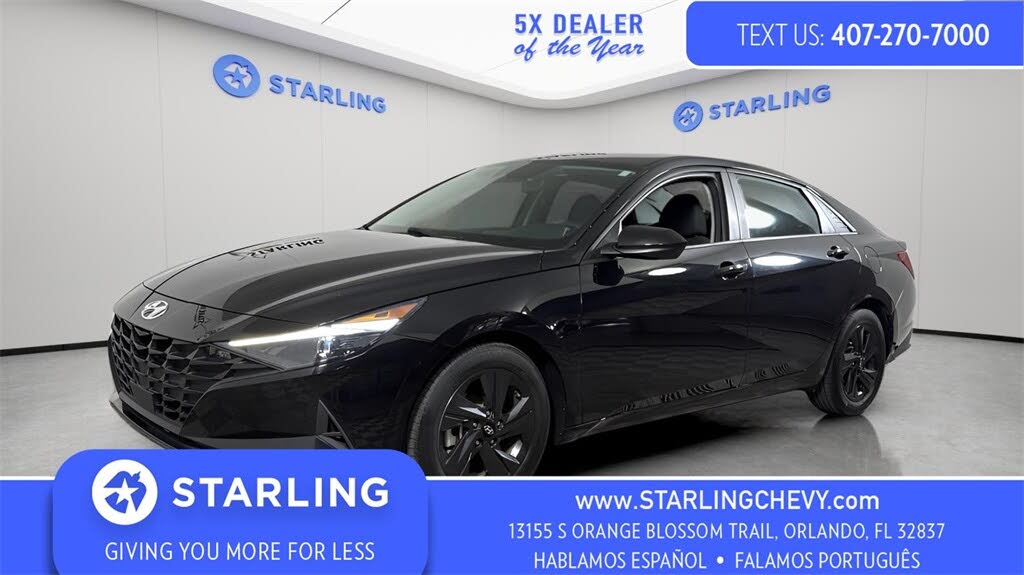 2022 Hyundai Elantra SEL FWD