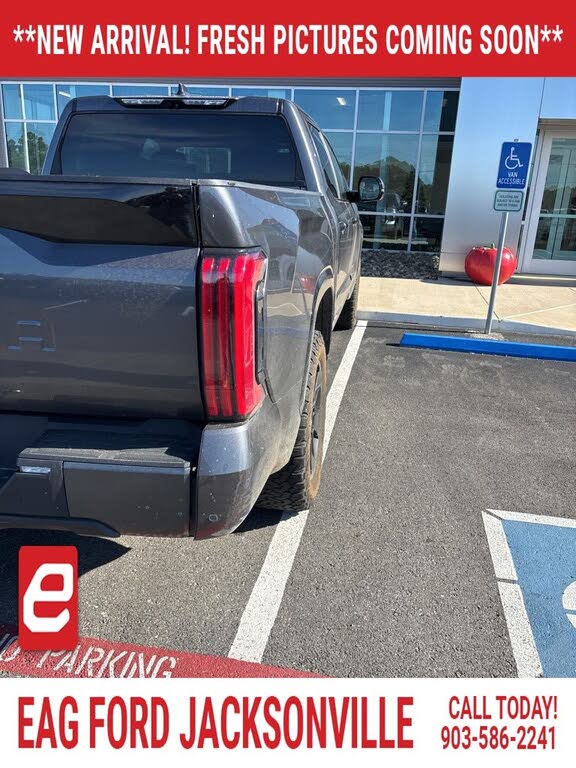 2024 Toyota Tundra Hybrid Platinum HV CrewMax Cab LB 4WD