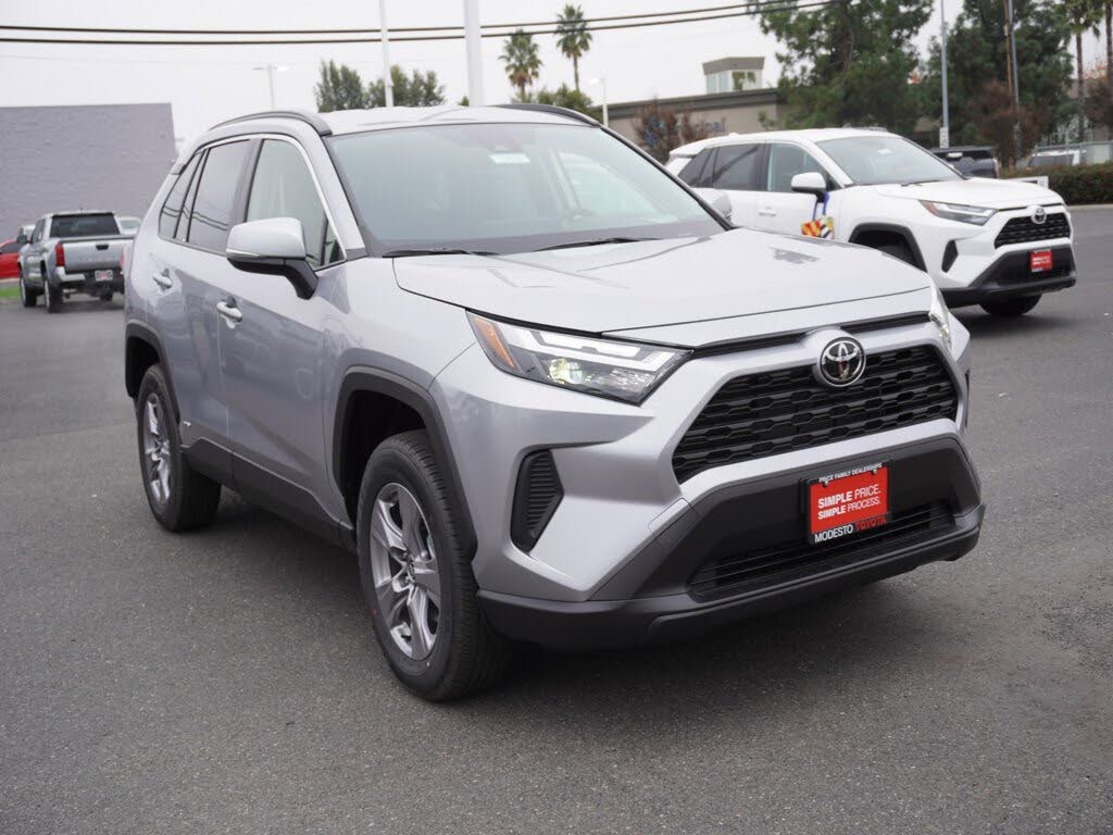 2025 Toyota RAV4 Hybrid LE AWD