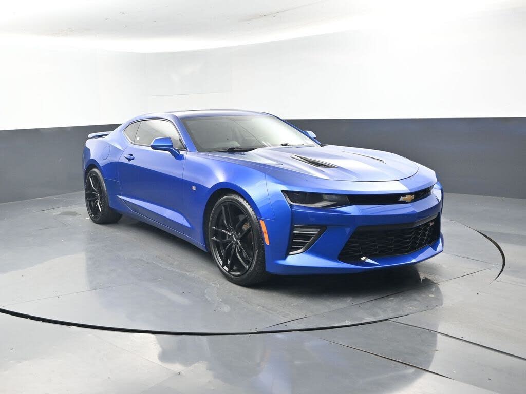2016 Chevrolet Camaro 2SS Coupe RWD