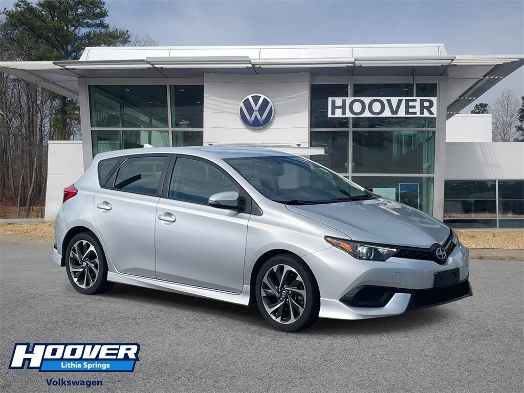 2016 Scion iM Base