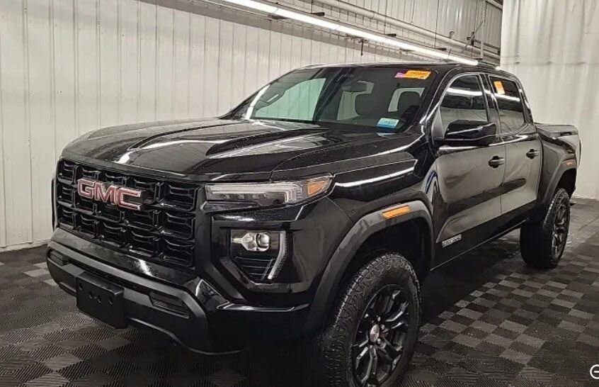2023 GMC Canyon Elevation Crew Cab 4WD