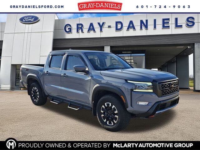 2023 Nissan Frontier PRO-4X Crew Cab 4WD