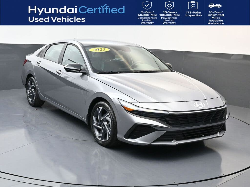 2025 Hyundai Elantra SEL Sport FWD