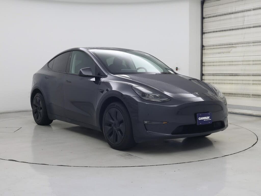 2025 Tesla Model Y Long Range AWD