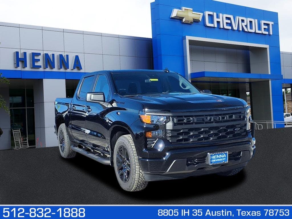 2026 Chevrolet Silverado 1500 Custom Crew Cab RWD
