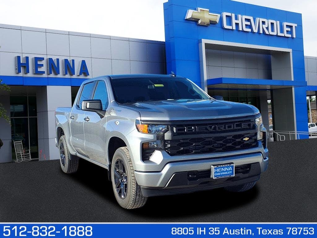 2026 Chevrolet Silverado 1500 Custom Crew Cab RWD