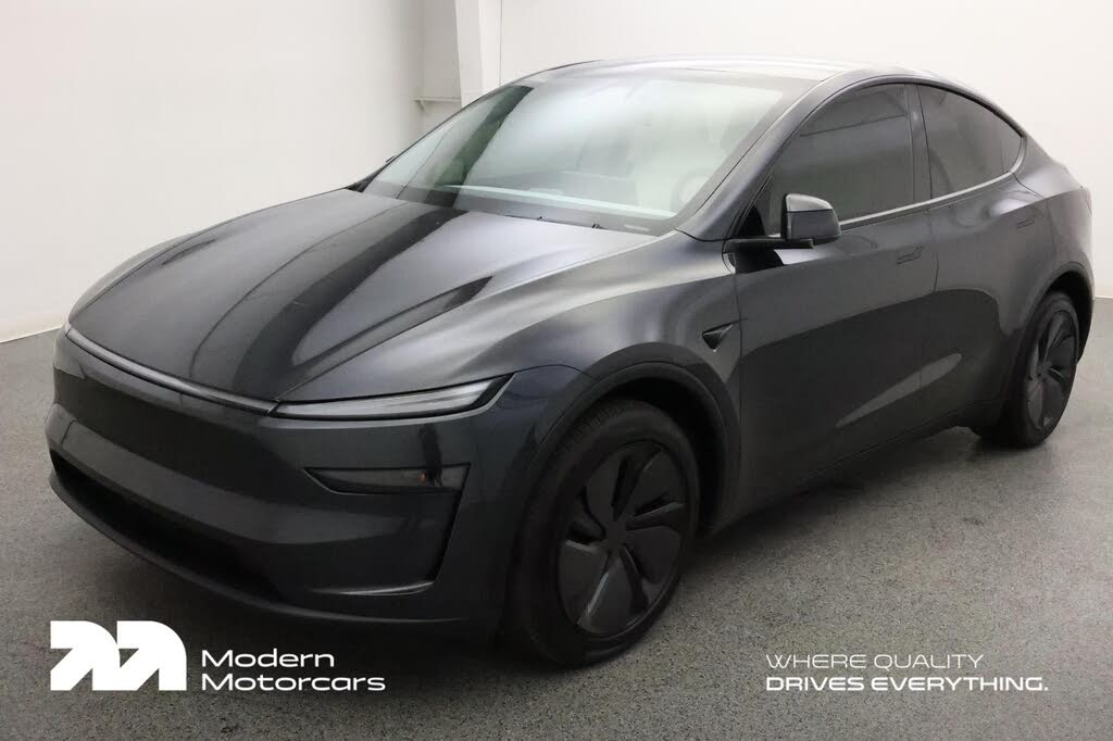 2026 Tesla Model Y Long Range AWD