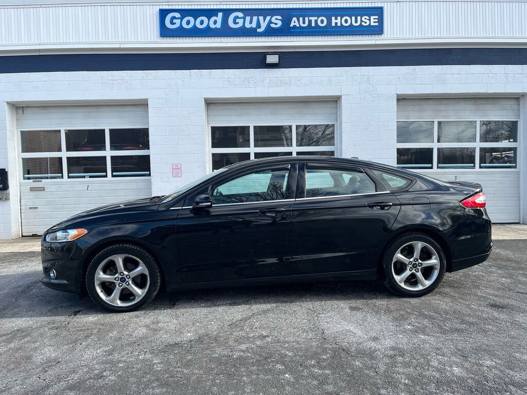 2014 Ford Fusion SE
