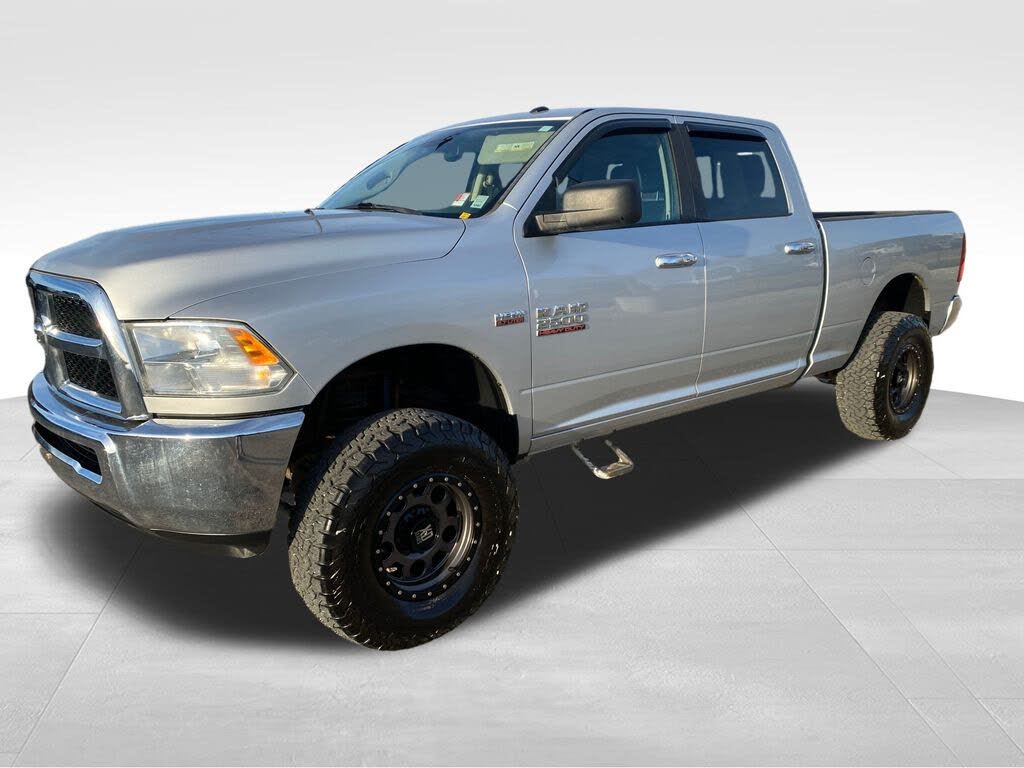 2016 RAM 2500 SLT Crew Cab 4WD