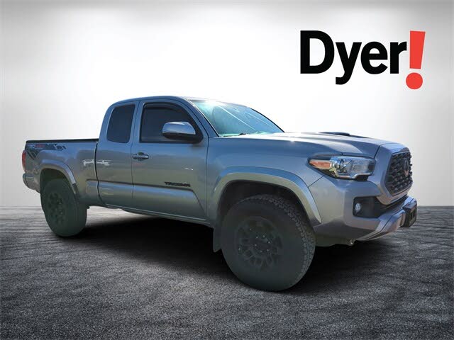 2017 Toyota Tacoma TRD Sport V6 Access Cab 4WD