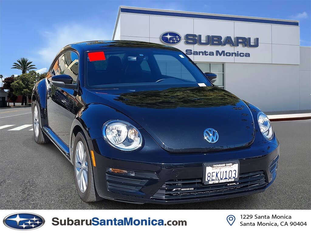 2018 Volkswagen Beetle 2.0T S Hatchback FWD