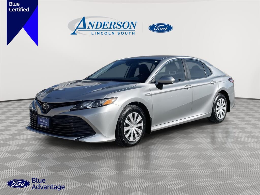 2019 Toyota Camry Hybrid LE FWD