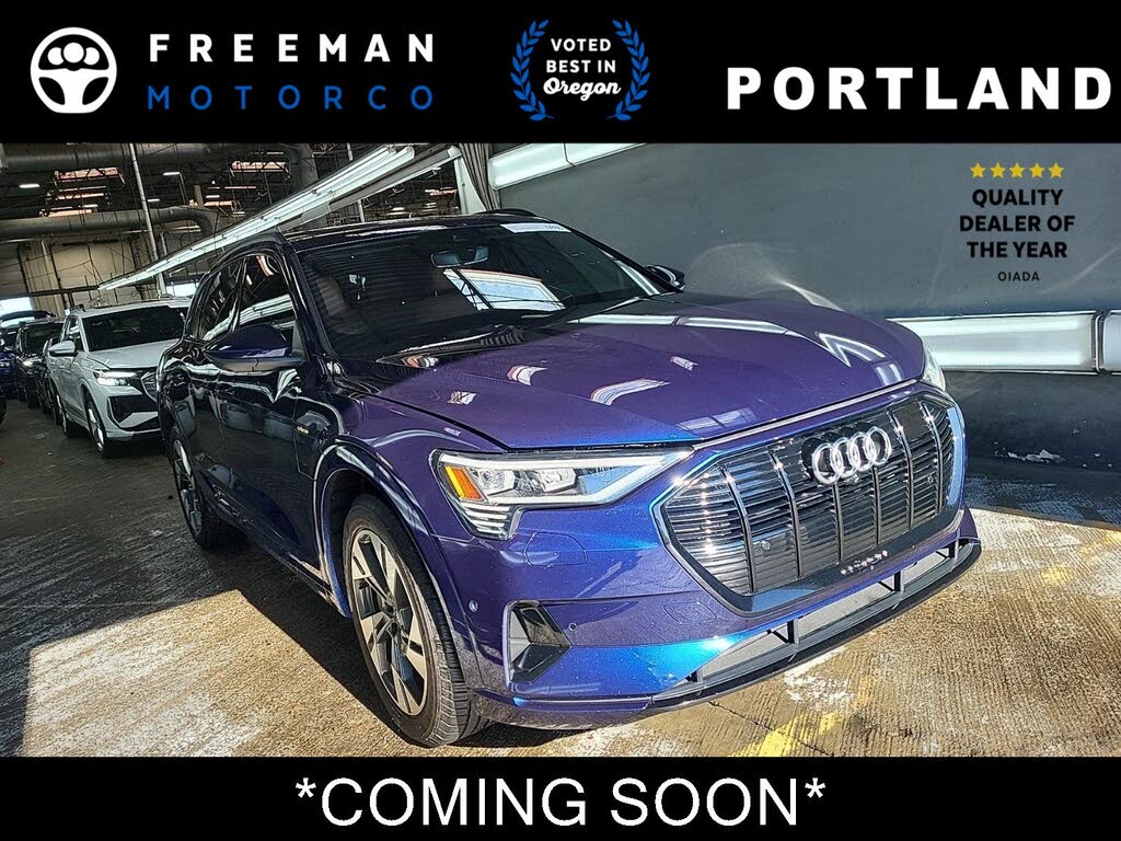 2022 Audi e-tron Premium quattro AWD