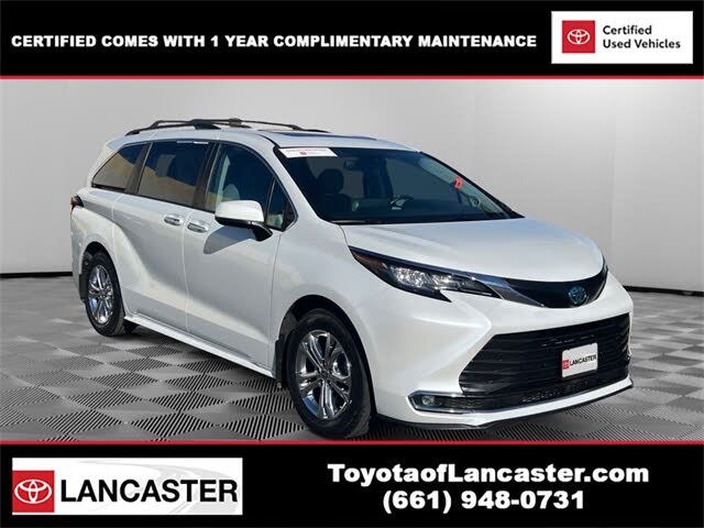 2022 Toyota Sienna XLE 7-Passenger FWD