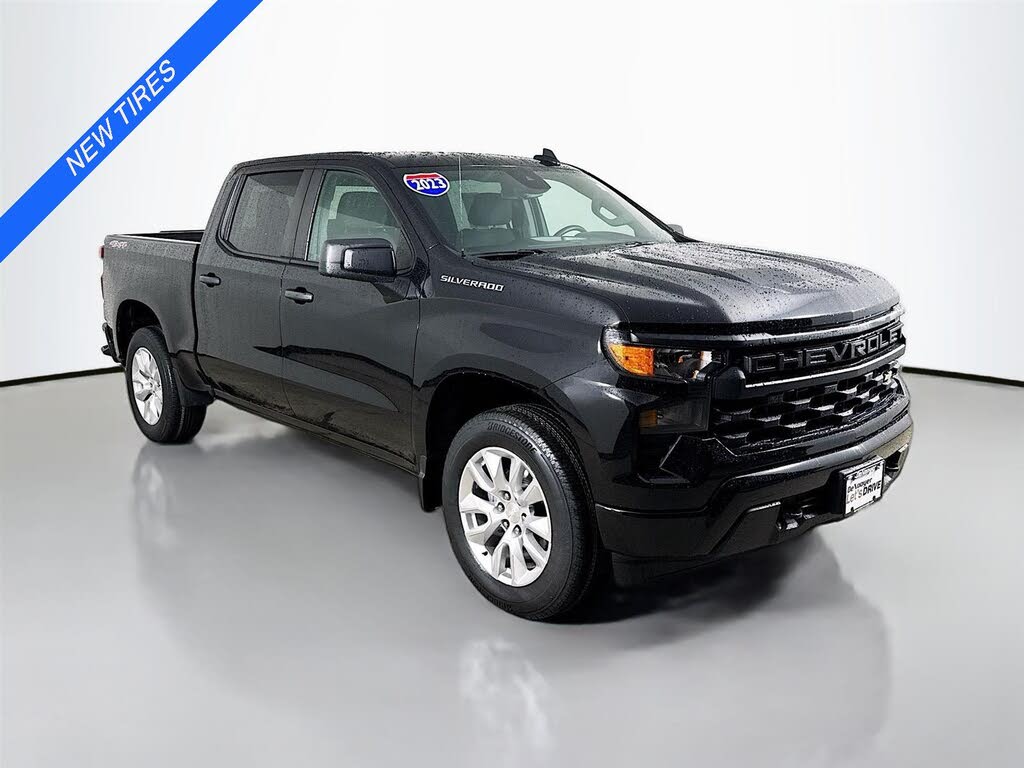 2023 Chevrolet Silverado 1500 Custom Crew Cab 4WD