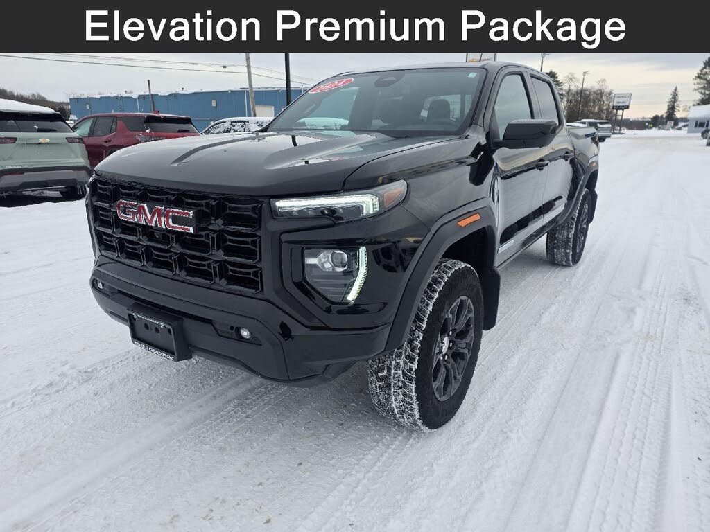 2024 GMC Canyon Elevation Crew Cab 4WD