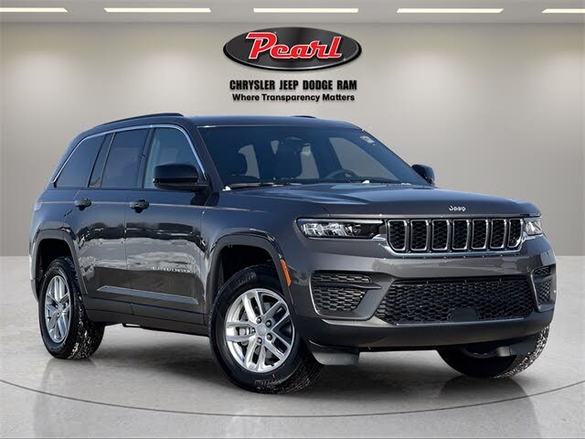 2025 Jeep Grand Cherokee Laredo X 4WD
