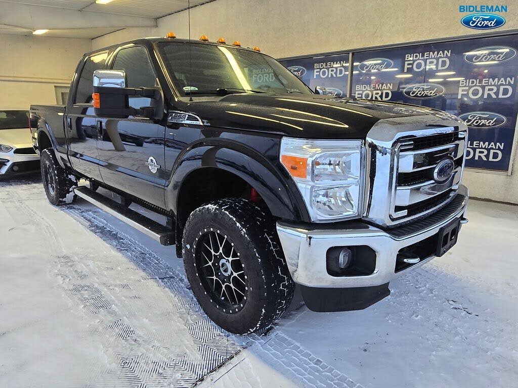 2016 Ford F-250 Super Duty Lariat Crew Cab 4WD