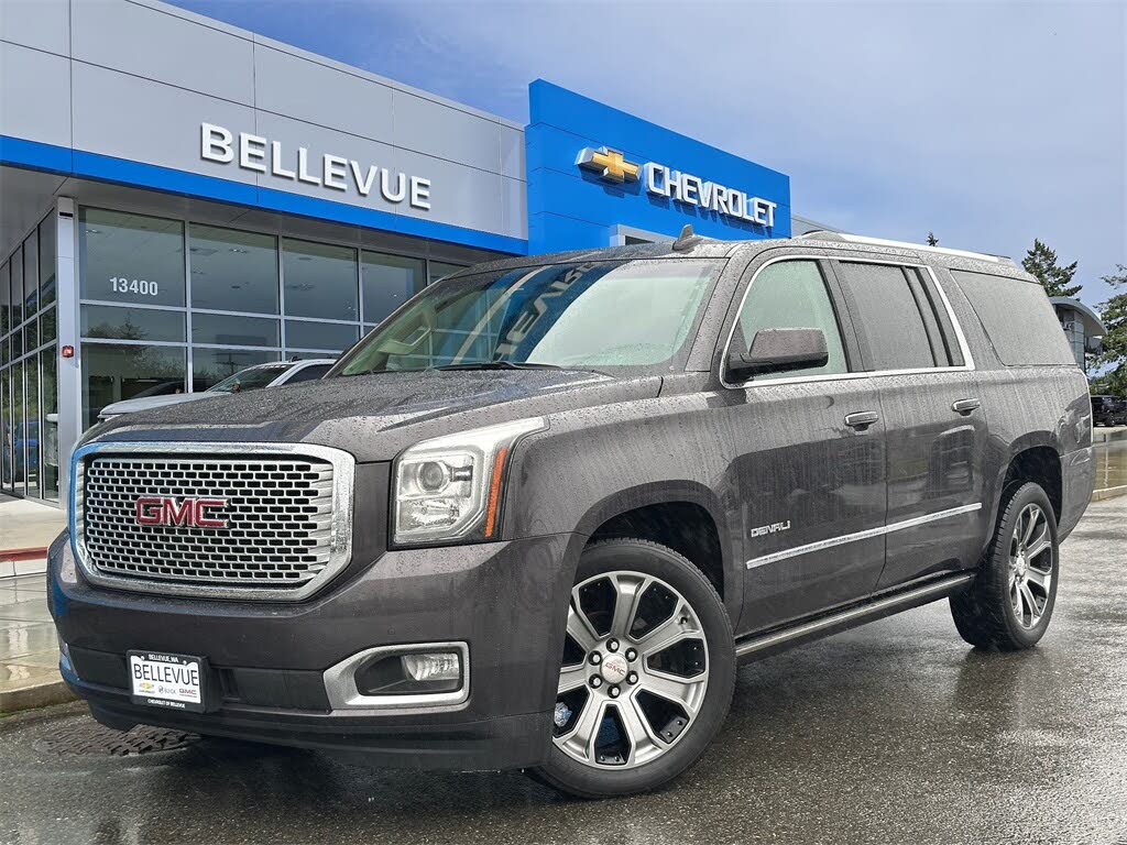 2017 GMC Yukon XL Denali 4WD