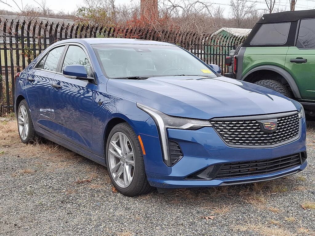 2022 Cadillac CT4 Luxury RWD