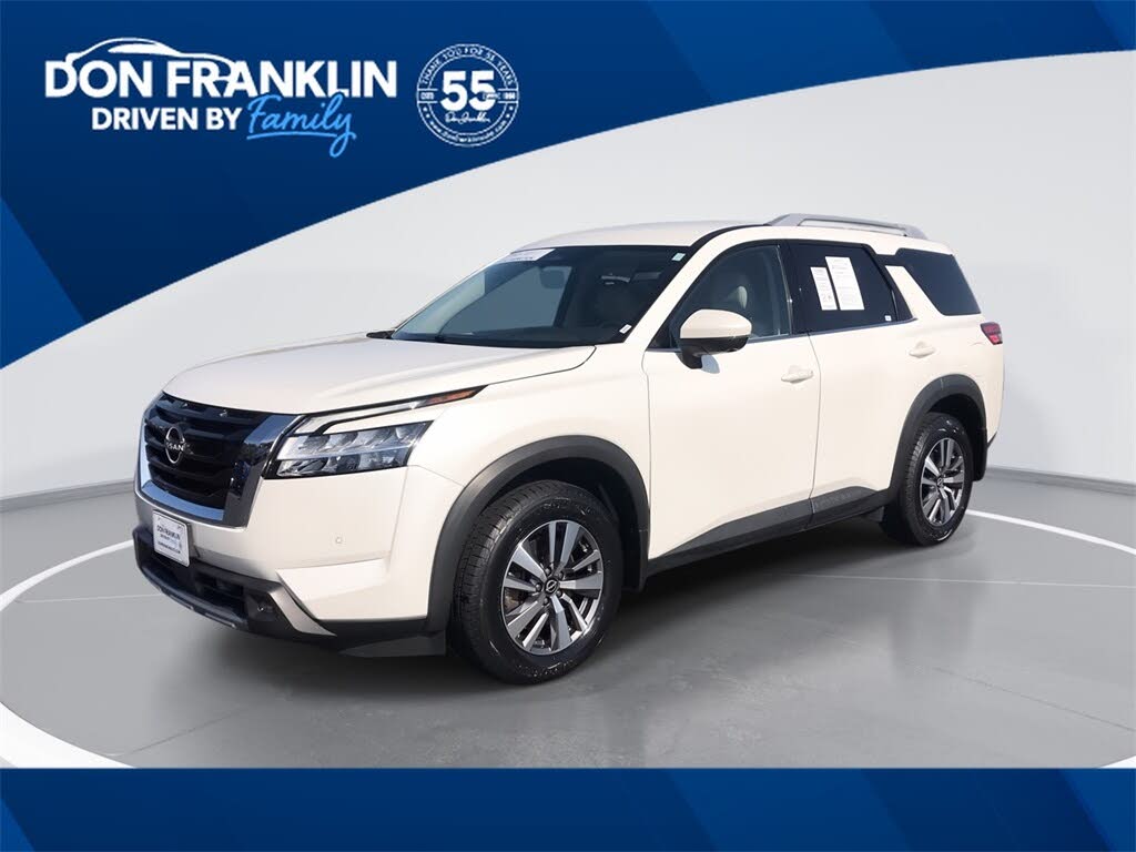 2022 Nissan Pathfinder SL 4WD