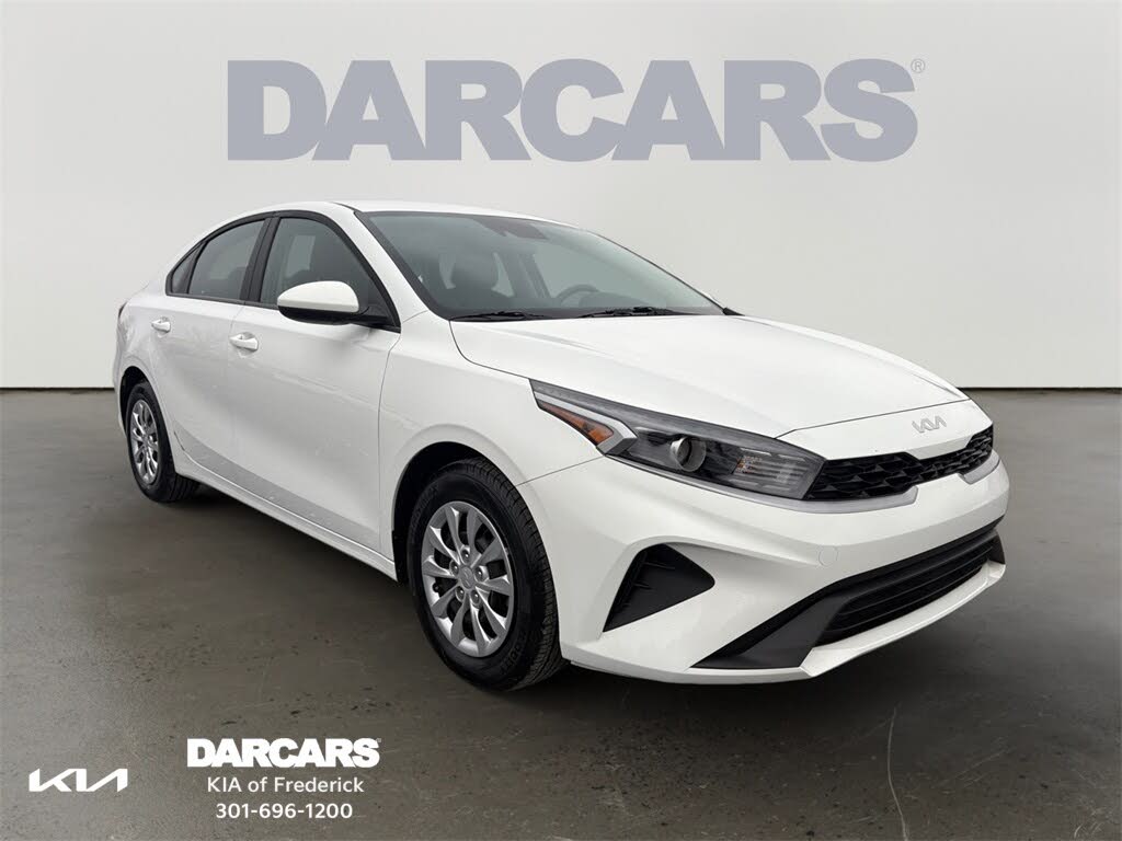 2024 Kia Forte LX FWD