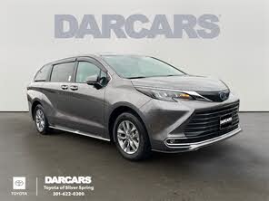 Toyota Sienna XLE 7-Passenger AWD